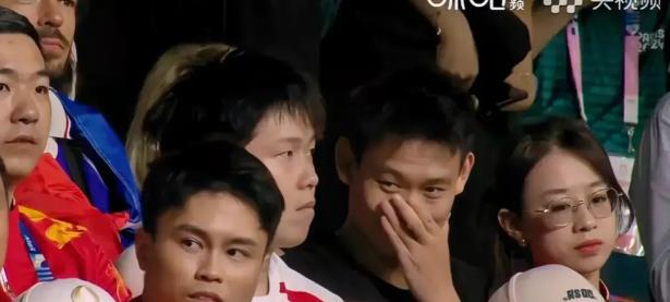 9you娱乐-亚库尔尔队球员保持全神贯注，或许能够取得胜利