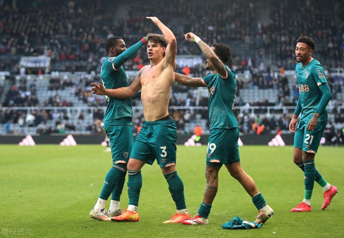 伯恩茅斯客场惨败,保级形势不容乐观 伯恩茅斯客场惨败,保级形势不容乐观