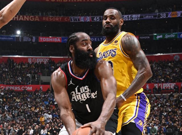 球队状态不佳:连败导致内部出现裂痕 球队状态不佳:连败导致内部出现裂痕