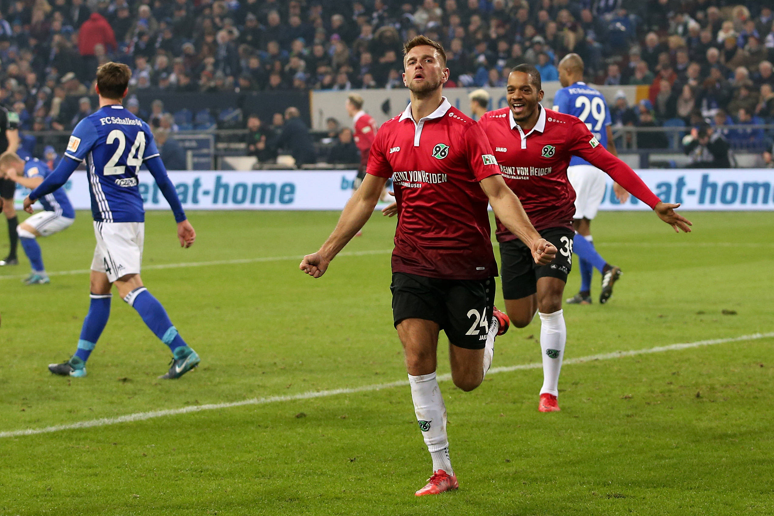 柏林赫塔队取得一场惊人的比赛胜利