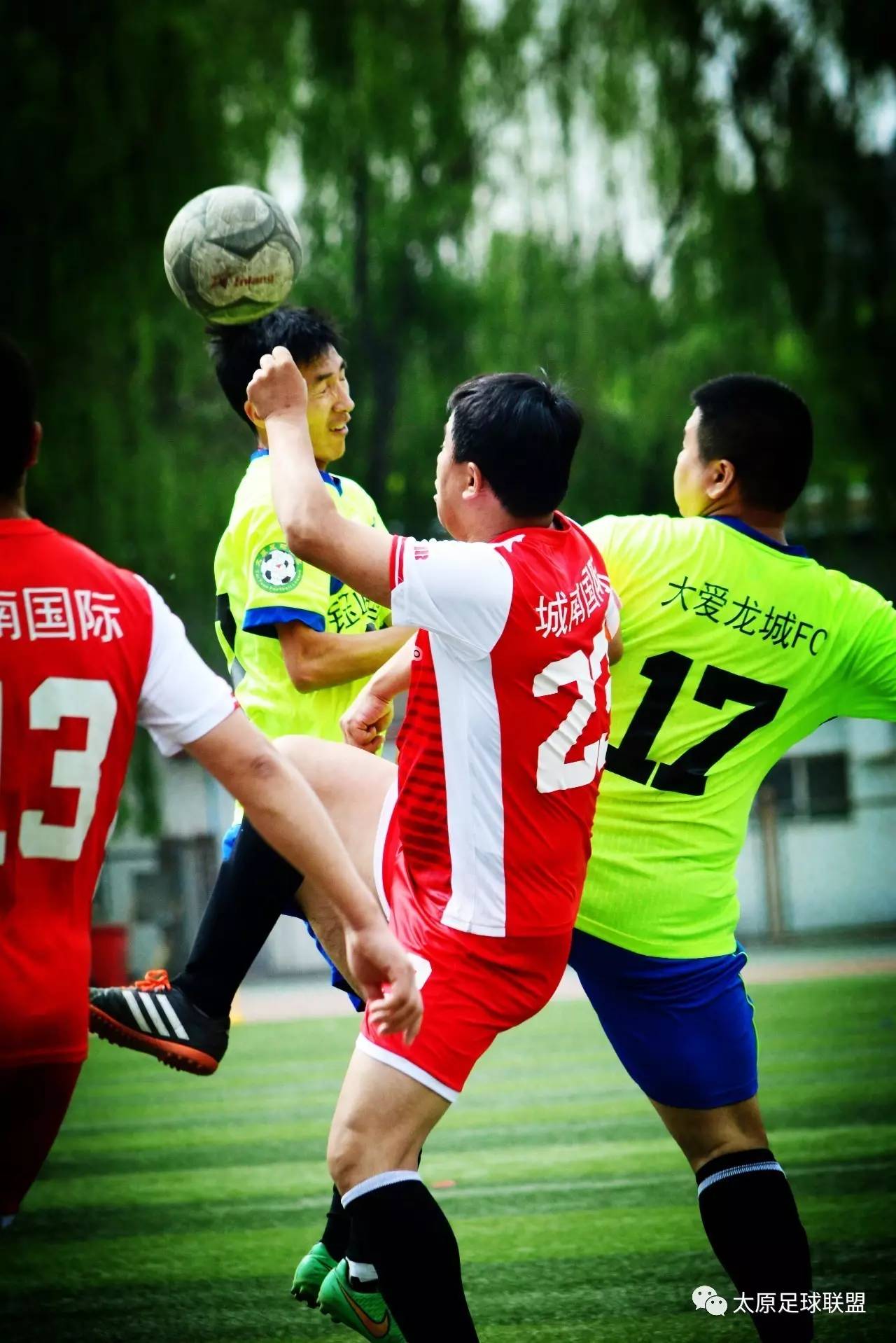 黑龙江队遭遇福建队挑战,胜负难料 黑龙江队遭遇福建队挑战,胜负难料