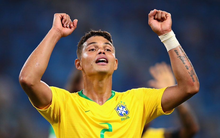 克什米尔多夫二次进球,锁定胜局 克什米尔多夫二次进球,锁定胜局