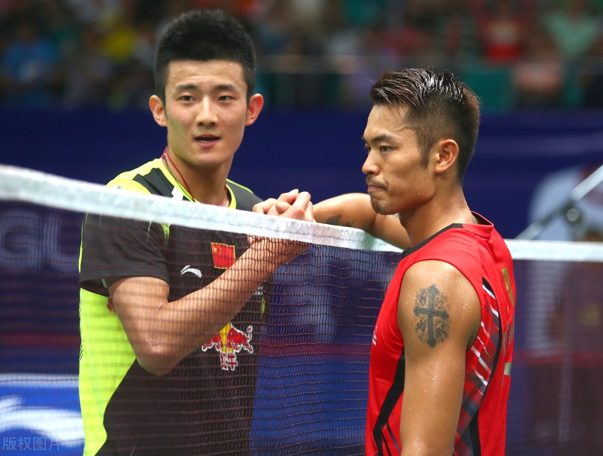 关于法国羽毛球队轻取泰国羽毛球队，谌龙完成帽子戏法的信息