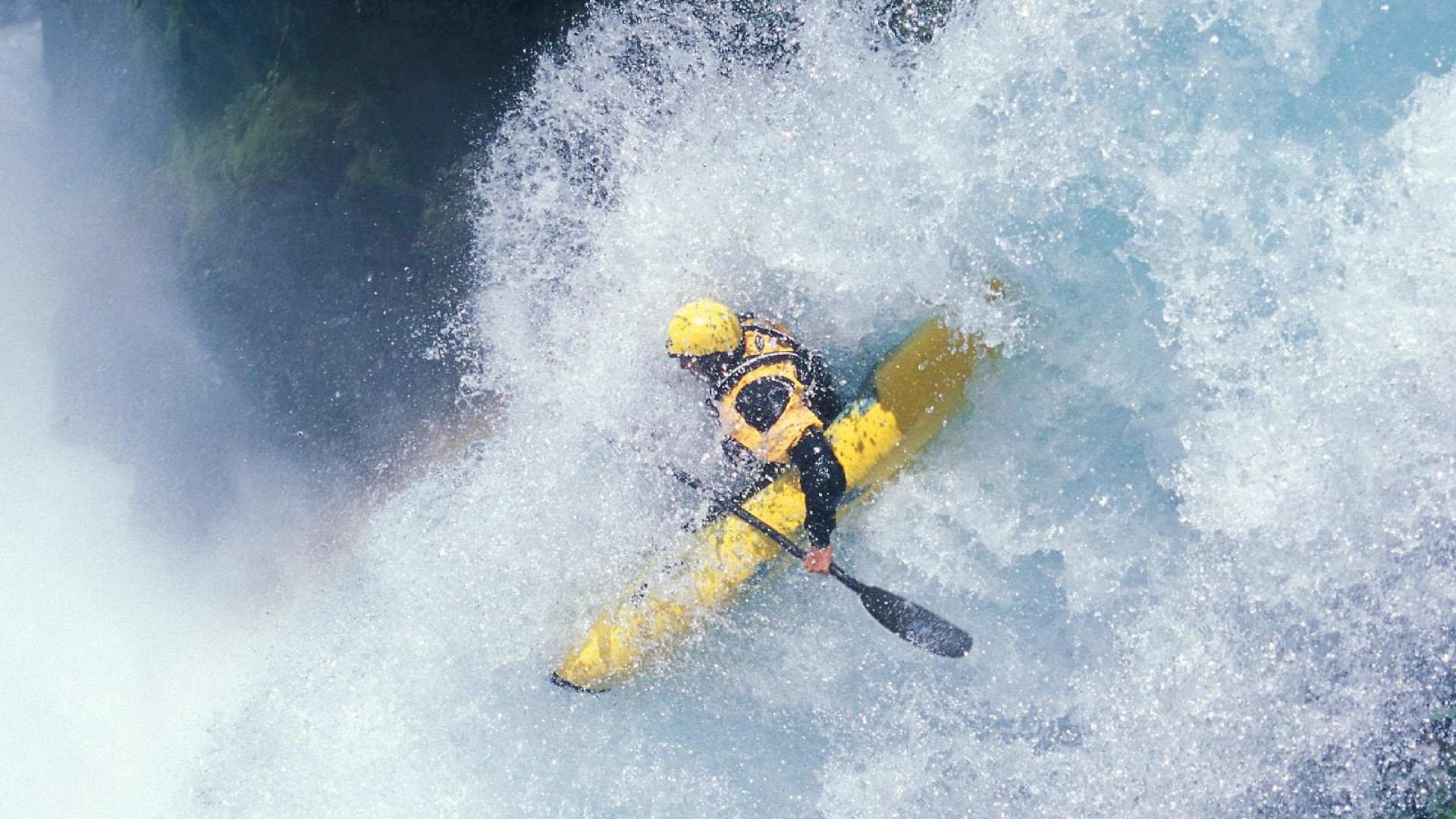 钢铁洪流中的手术刀，解析皇家社会如何体系化窒息里昂，及巴雷拉的决胜一击